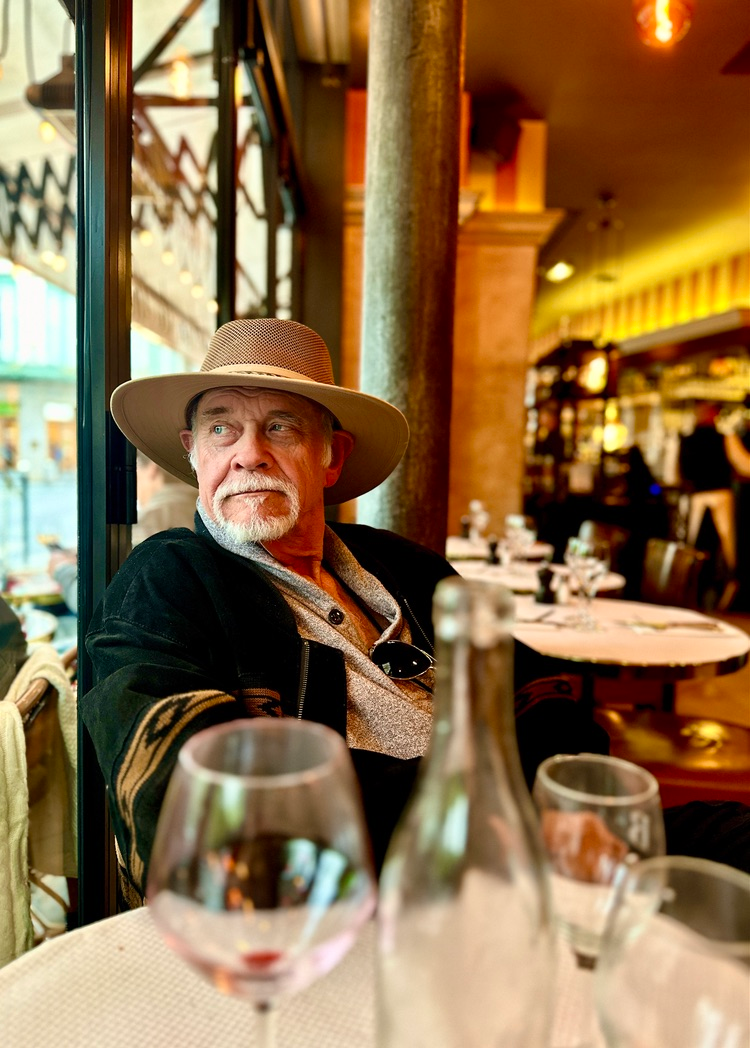 Café Portrait